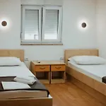 Casa de hóspedes Boutique Phoenix 4*