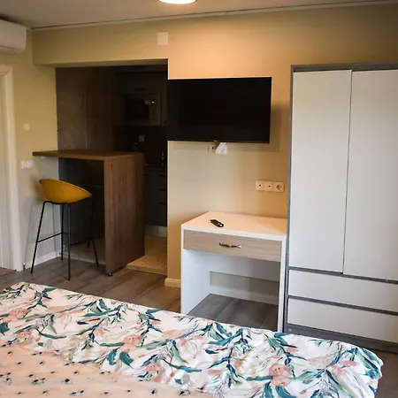 게스트하우스 Boutique Phoenix 4*