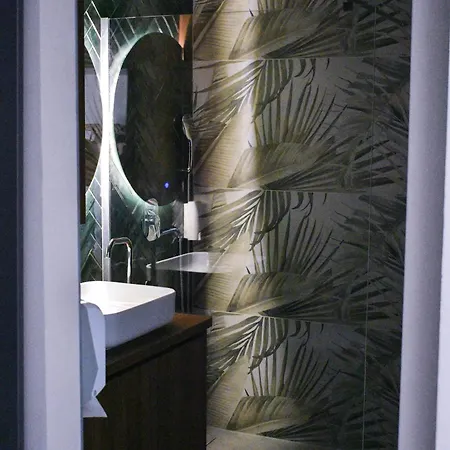 Boutique Phoenix 게스트하우스 4*